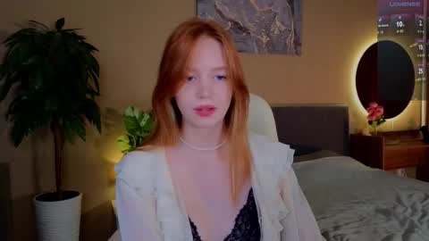 Caro online show from 09/18/25, 02:08