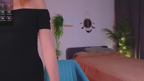 Caro online show from 11/05/25, 02:17