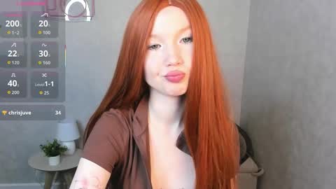 Snapshot of caroll_thompson chatting on 11/07/25, 01:49 Anna online show from 11/07/25, 01:49