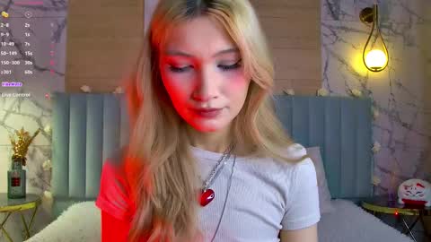 Snapshot of carolreeves chatting on 02/10/25, 05:47 Carol online show from 02/10/25, 05:47