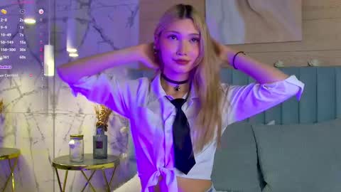 Snapshot of carolreeves chatting on 02/12/25, 08:59 Carol online show from 02/12/25, 08:59