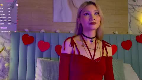 Snapshot of carolreeves chatting on 02/13/25, 09:20 Carol online show from 02/13/25, 09:20