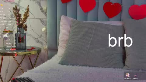 Snapshot of carolreeves chatting on 02/15/25, 11:39 Carol online show from 02/15/25, 11:39