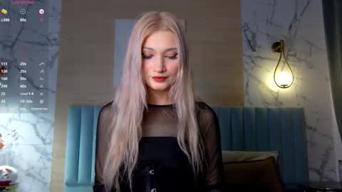 Snapshot of carolreeves chatting on 09/21/25, 05:31 Carol online show from 09/21/25, 05:31