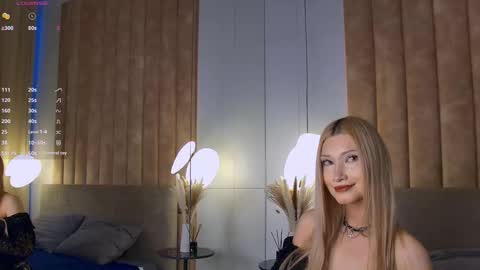 Snapshot of carolreeves chatting on 10/15/25, 06:57 Carol online show from 10/15/25, 06:57