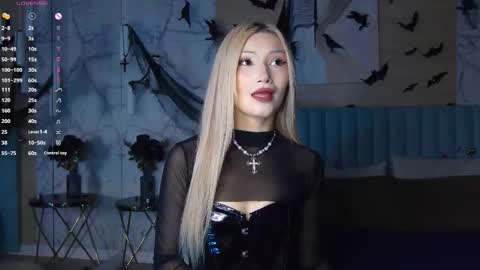 Snapshot of carolreeves chatting on 11/04/25, 06:01 Carol online show from 11/04/25, 06:01