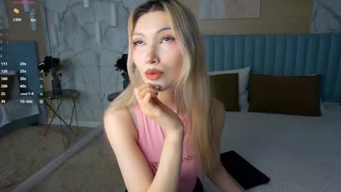 Snapshot of carolreeves chatting on 01/14/26, 04:34 Carol online show from 01/14/26, 04:34