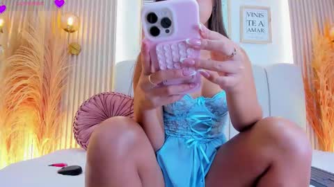 Snapshot of carolriveraa chatting on 10/20/25, 07:25 Carol Rivera online show from 10/20/25, 07:25