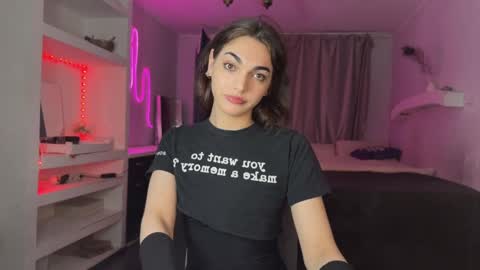 Snapshot of carry_hai chatting on 01/05/25, 10:19 Carry online show from 01/05/25, 10:19