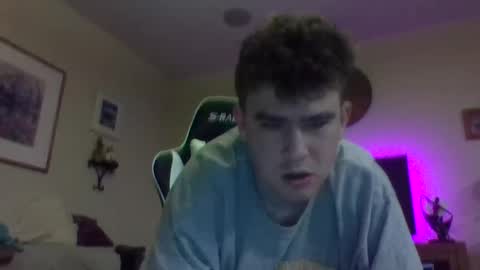 Snapshot of carsonlueders8775 chatting on 09/09/25, 02:05 carsonlueders8775 online show from 09/09/25, 02:05