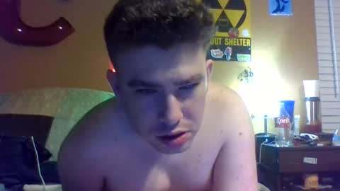 Snapshot of carsonlueders8775 chatting on 11/22/25, 02:54 carsonlueders8775 online show from 11/22/25, 02:54