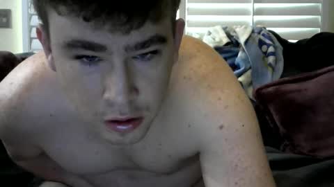 Snapshot of carsonlueders8775 chatting on 12/18/25, 01:28 carsonlueders8775 online show from 12/18/25, 01:28