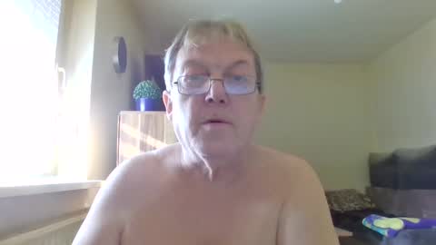 carsten21101 online show from 03/09/25, 08:29