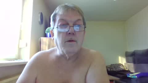 carsten21101 online show from 03/11/25, 07:15