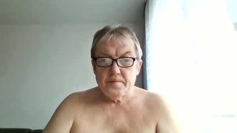 carsten21101 online show from 02/09/26, 09:02