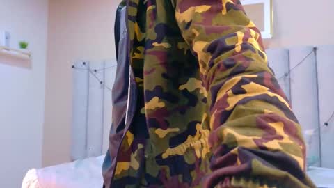 Snapshot of carter_noah_ chatting on 01/13/26, 02:50 carter_noah_ online show from 01/13/26, 02:50