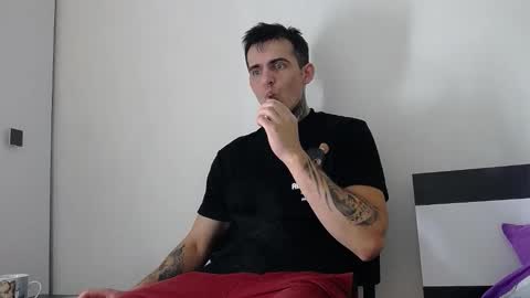 Snapshot of carter_reos chatting on 09/29/25, 01:27 Carter online show from 09/29/25, 01:27