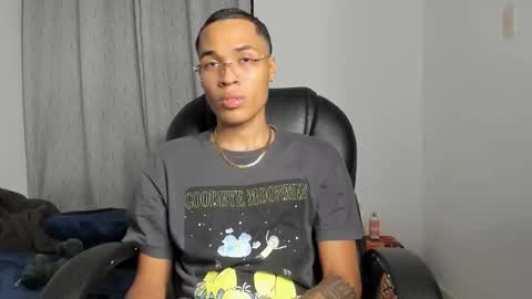 Snapshot of carterbrownbbc chatting on 11/10/25, 01:04 Carter online show from 11/10/25, 01:04