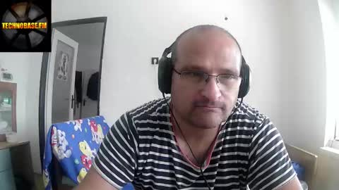 Snapshot of cascadacek chatting on 09/14/25, 10:47 CASCADACEK online show from 09/14/25, 10:47