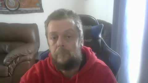 Snapshot of caseurdecue chatting on 02/05/26, 06:12 AllenGallant online show from 02/05/26, 06:12