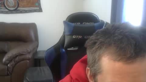 Snapshot of caseurdecue chatting on 02/06/26, 03:26 AllenGallant online show from 02/06/26, 03:26