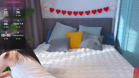 Snapshot of caseykissing chatting on 06/26/26, 03:27 caseykissing online show from 06/26/26, 03:27