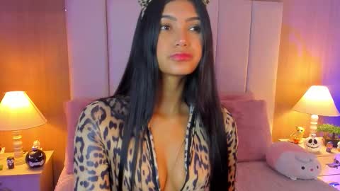 Casey Pierce  New Account online show from 11/01/25, 04:20