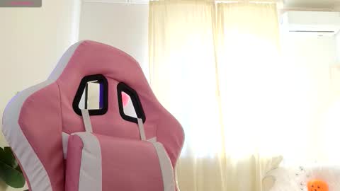 Casey Robbins online show from 11/01/25, 06:04