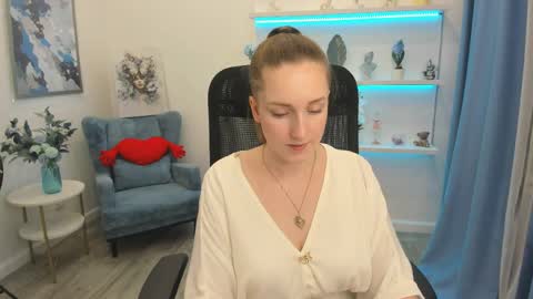 Snapshot of caseyterini chatting on 06/09/26, 11:33 Casey online show from 06/09/26, 11:33