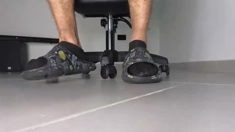 cash_master777 online show from 12/17/25, 04:24