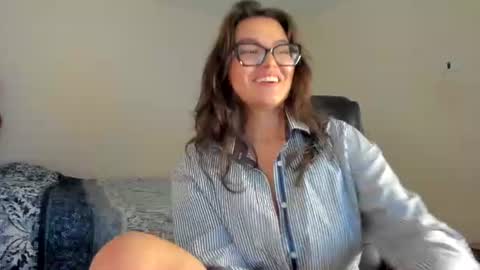 Snapshot of cash_vice chatting on 07/09/26, 04:44 caprice online show from 07/09/26, 04:44
