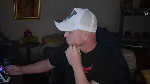 Cash Alpha Male online show from 09/09/25, 02:55