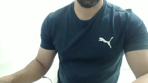 cashmastermuscle77 online show from 11/25/25, 01:27