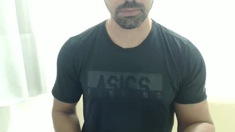 Snapshot of cashmastermuscle77 chatting on 04/29/26, 07:53 cashmastermuscle77 online show from 04/29/26, 07:53
