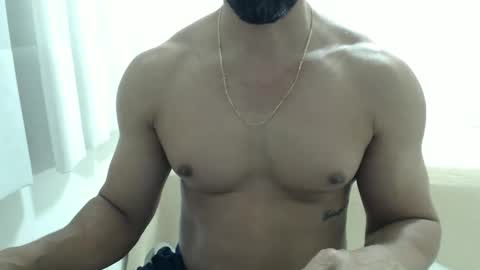 Snapshot of cashmastermuscle77 chatting on 05/14/26, 03:02 cashmastermuscle77 online show from 05/14/26, 03:02
