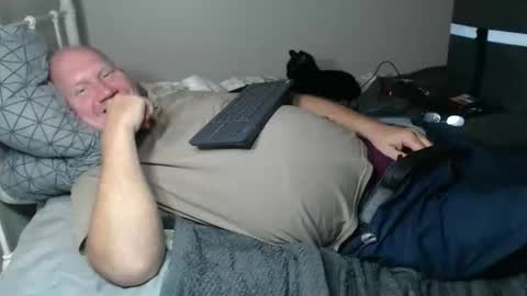 Snapshot of casinocam chatting on 10/21/25, 12:44 CasinoCam online show from 10/21/25, 12:44
