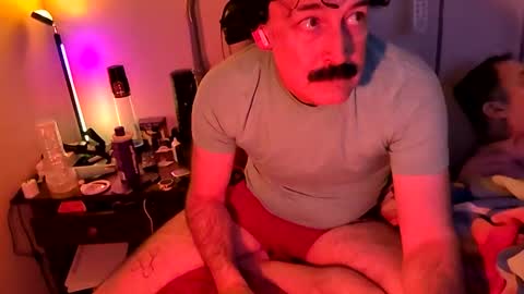 Snapshot of casory1922 chatting on 12/17/25, 10:21 hairyokieotter online show from 12/17/25, 10:21