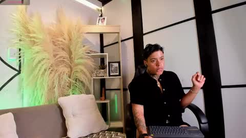 Casper online show from 04/12/26, 12:43
