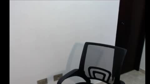 cassandra gate online show from 10/17/25, 08:55