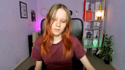 Cassandra online show from 03/05/26, 07:04