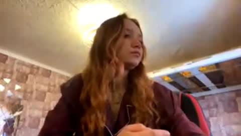 Snapshot of cassandrakolehmainen chatting on 03/02/26, 04:14 Scarlett online show from 03/02/26, 04:14