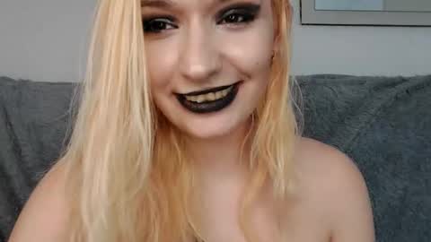 Snapshot of cassandratate chatting on 01/26/25, 10:45 Casey Chris online show from 01/26/25, 10:45