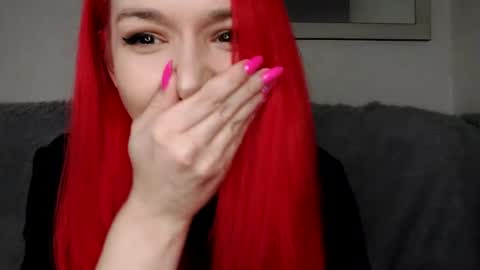 Snapshot of cassandratate chatting on 02/11/25, 08:15 Casey Chris online show from 02/11/25, 08:15