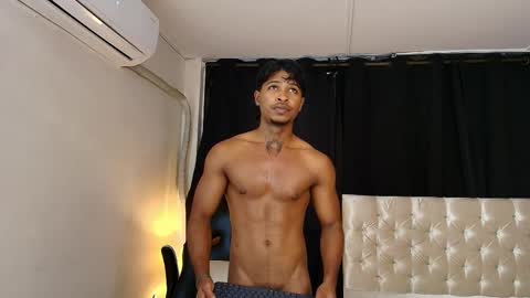 Snapshot of cassian_gold chatting on 04/19/26, 12:54 CASSIAN GOLD online show from 04/19/26, 12:54