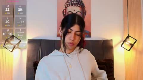 Snapshot of cassie_bloom chatting on 11/13/25, 09:03 cassie_bloom online show from 11/13/25, 09:03