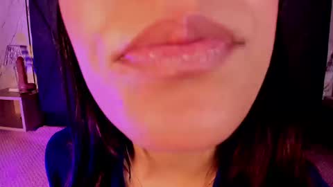 Cassie Jones online show from 09/12/25, 03:39