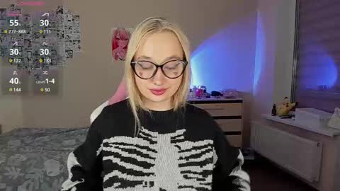 Snapshot of cassie_rosss chatting on 03/06/25, 05:14 Cassie Rosss online show from 03/06/25, 05:14