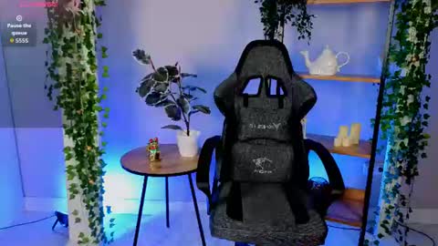 Cassie online show from 07/18/26, 08:56