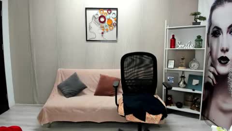 Snapshot of cassiejonas chatting on 12/03/25, 04:31 CassieJonas online show from 12/03/25, 04:31