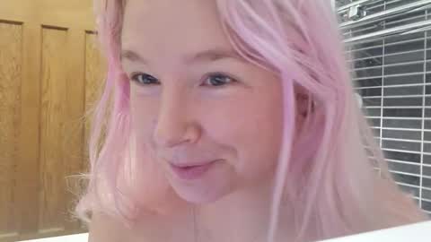 Cassie online show from 01/19/26, 06:17